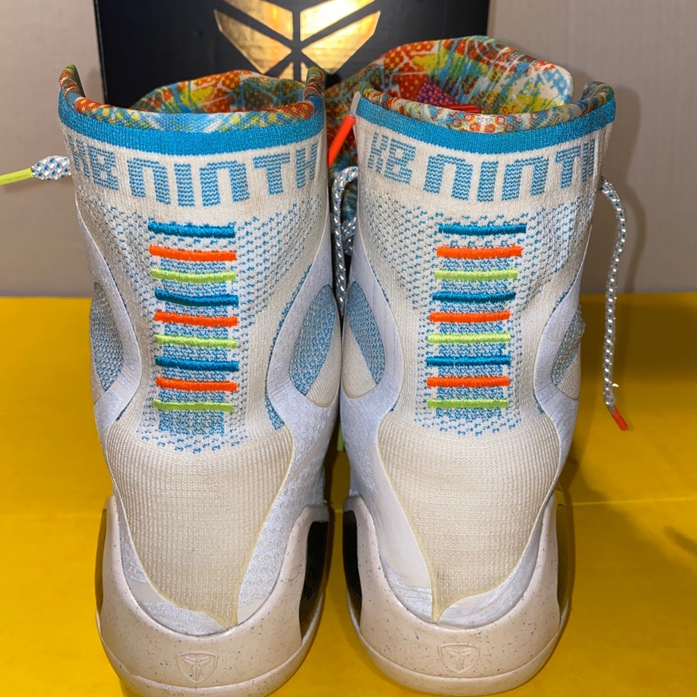 “What The” Kobe 9 - Picture 7 of 7
